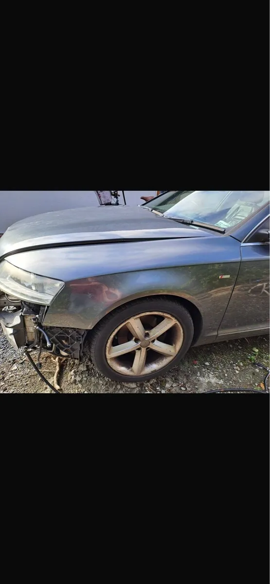 Audi A6 2.0L Sline (Crash Repairable) - Image 2