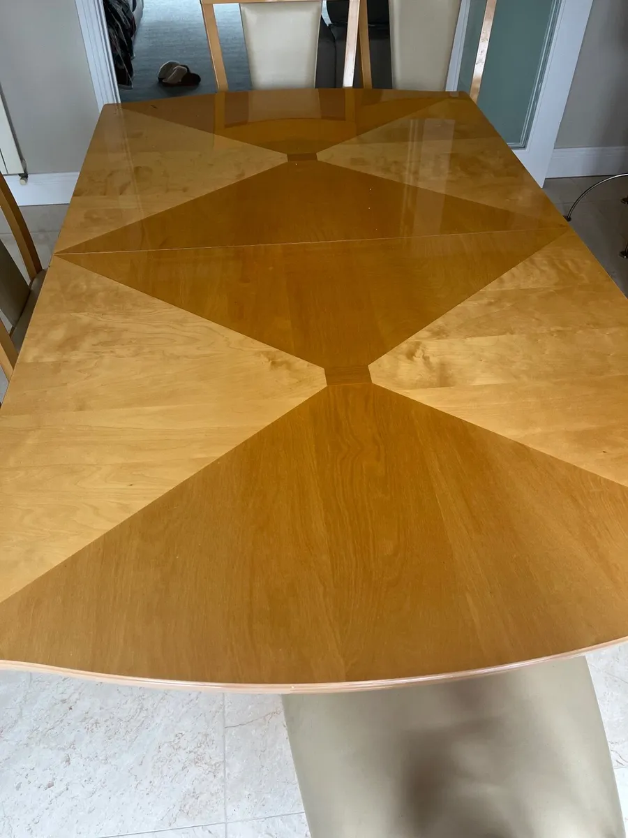 Dining room Table & 6 chairs & Display Cabinet - Image 4