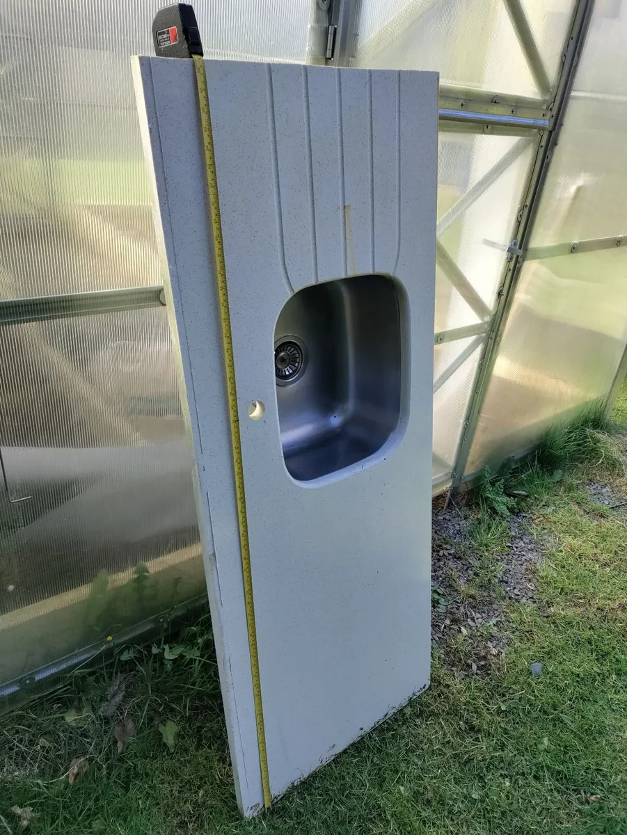 Quartz countertop with sink - Image 1
