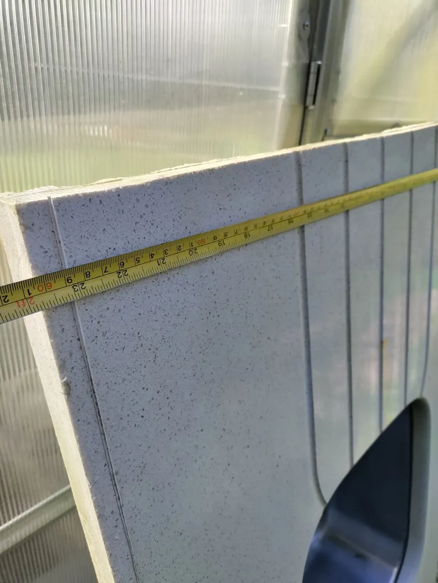 Quartz countertop with sink - Image 3