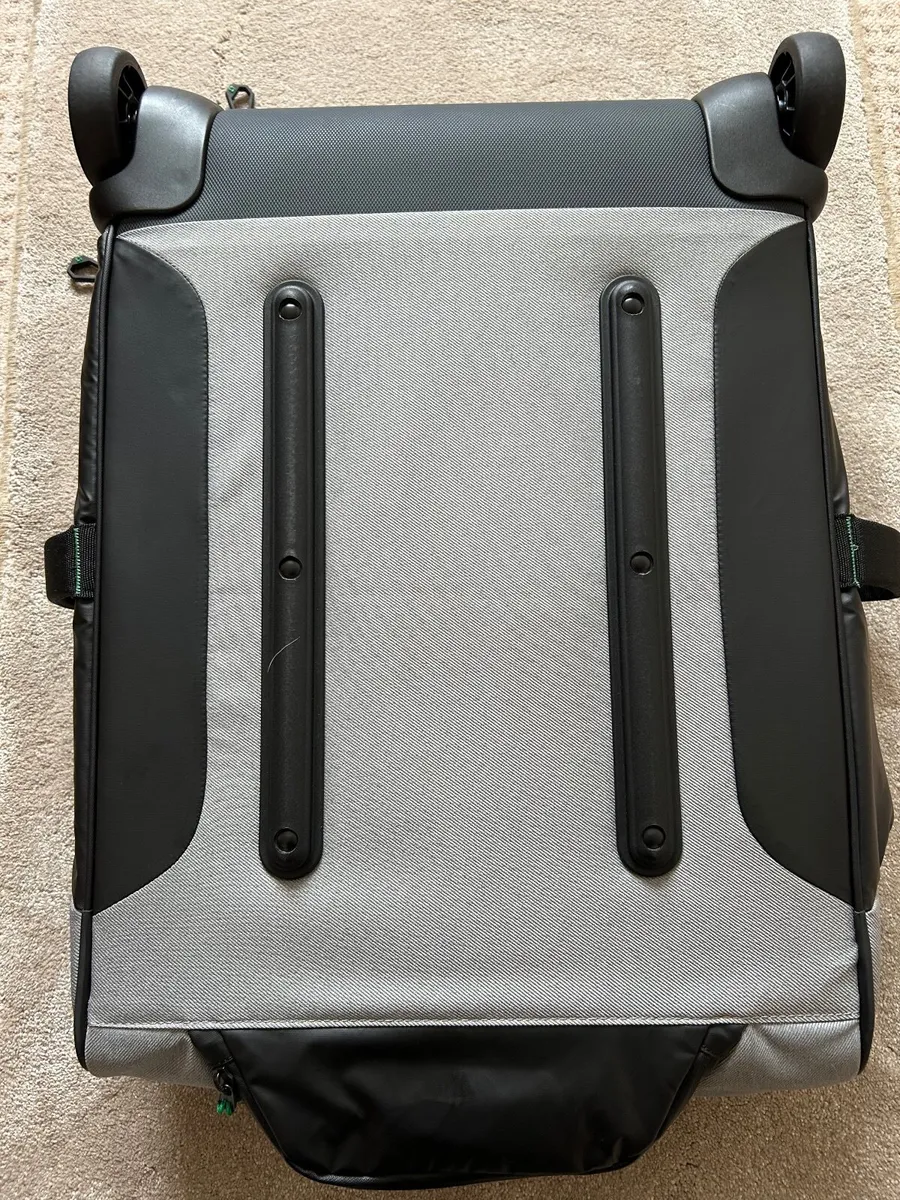 Samsonite suitcase - Image 4