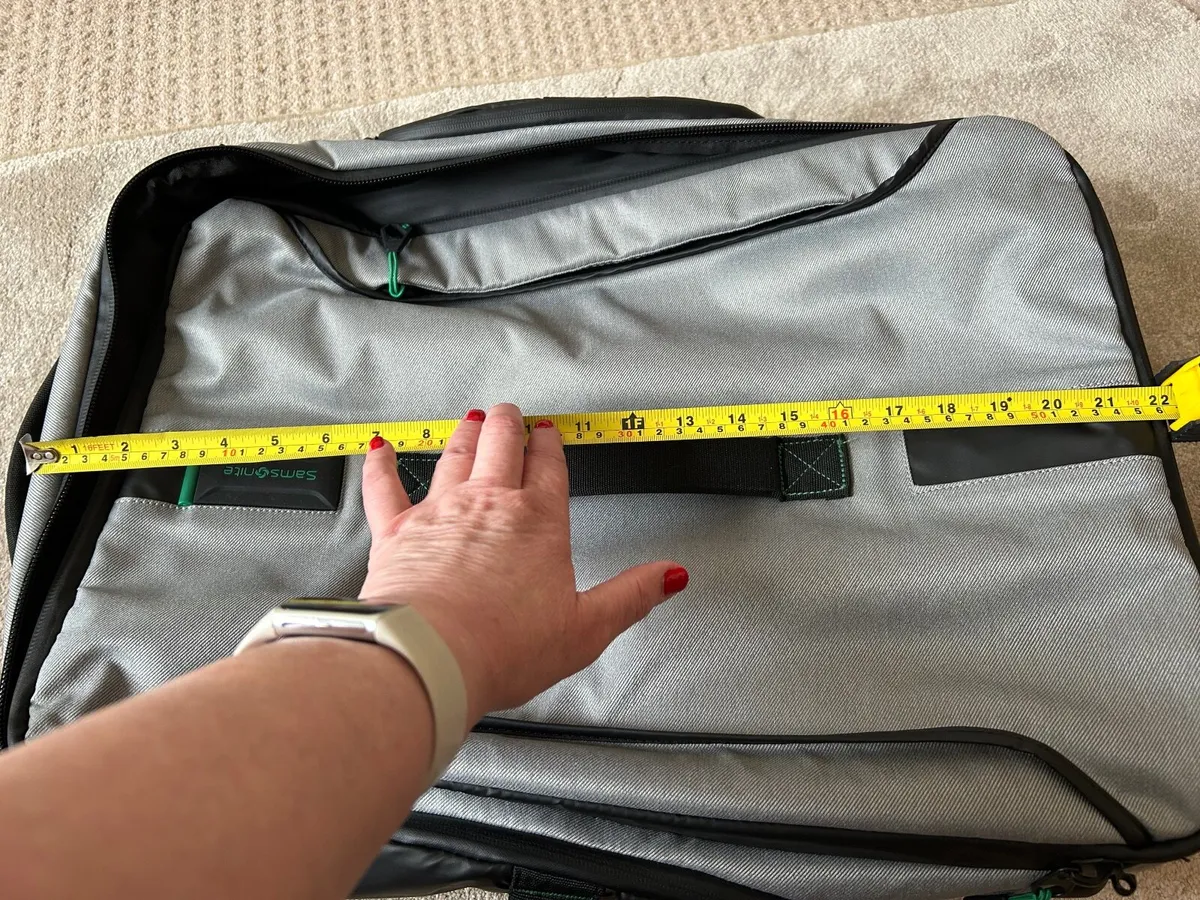 Samsonite suitcase - Image 2