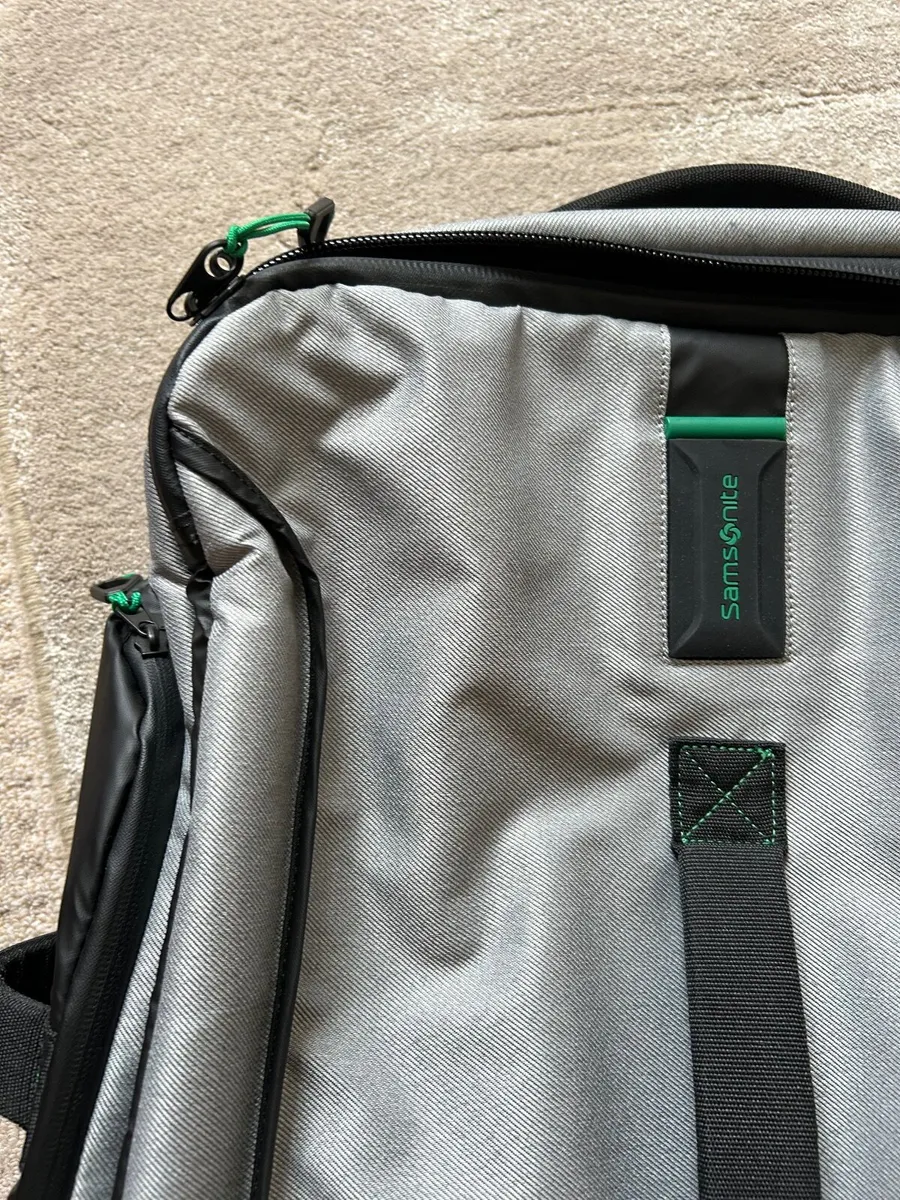 Samsonite suitcase - Image 3