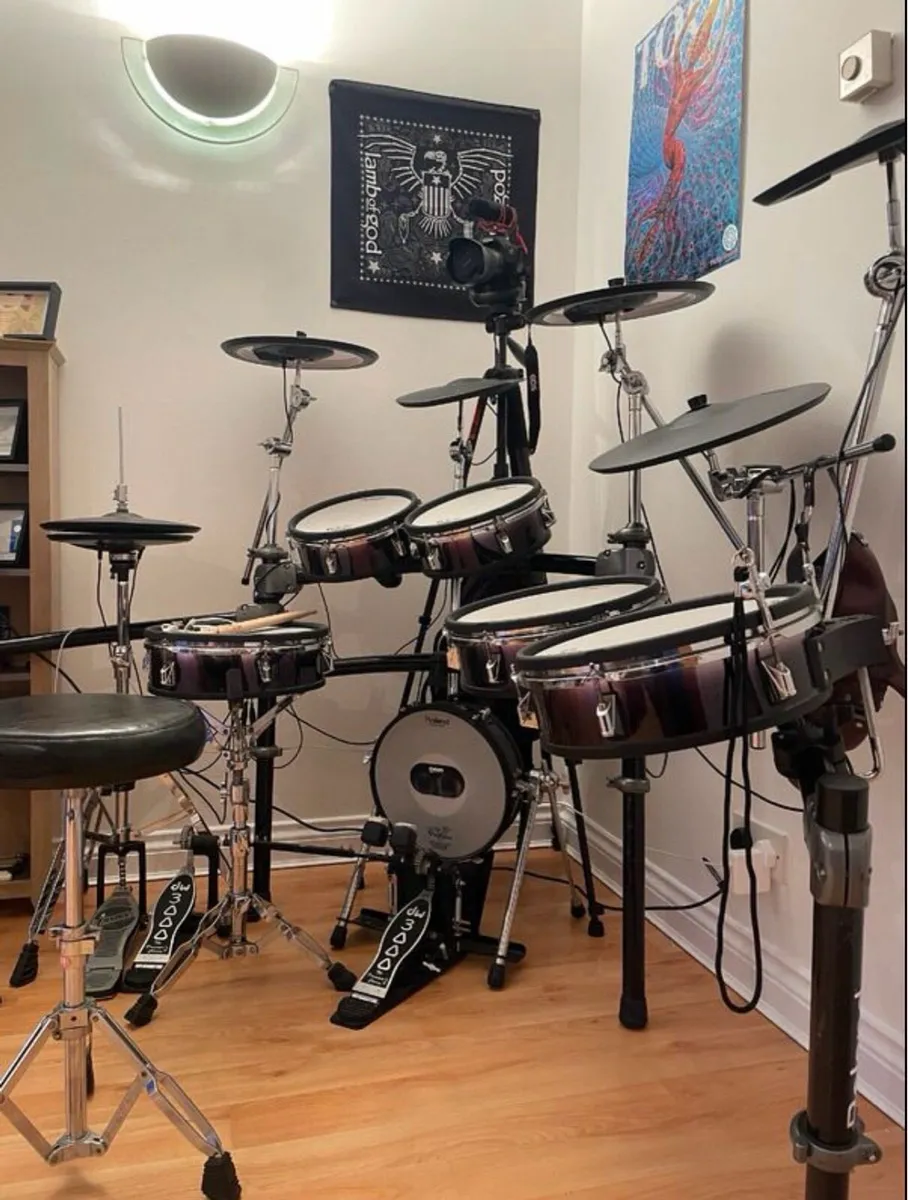 Roland TD20 Drum Kit With Extras - Image 2