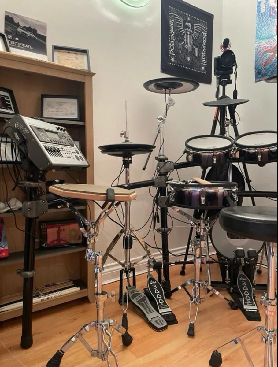Roland TD20 Drum Kit With Extras - Image 3