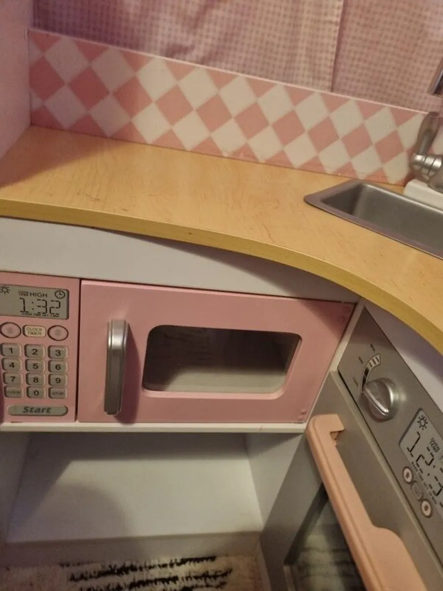 Kids Play Kitchen - Image 3