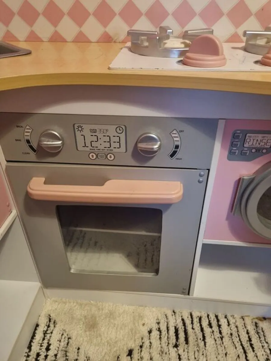 Kids Play Kitchen - Image 4