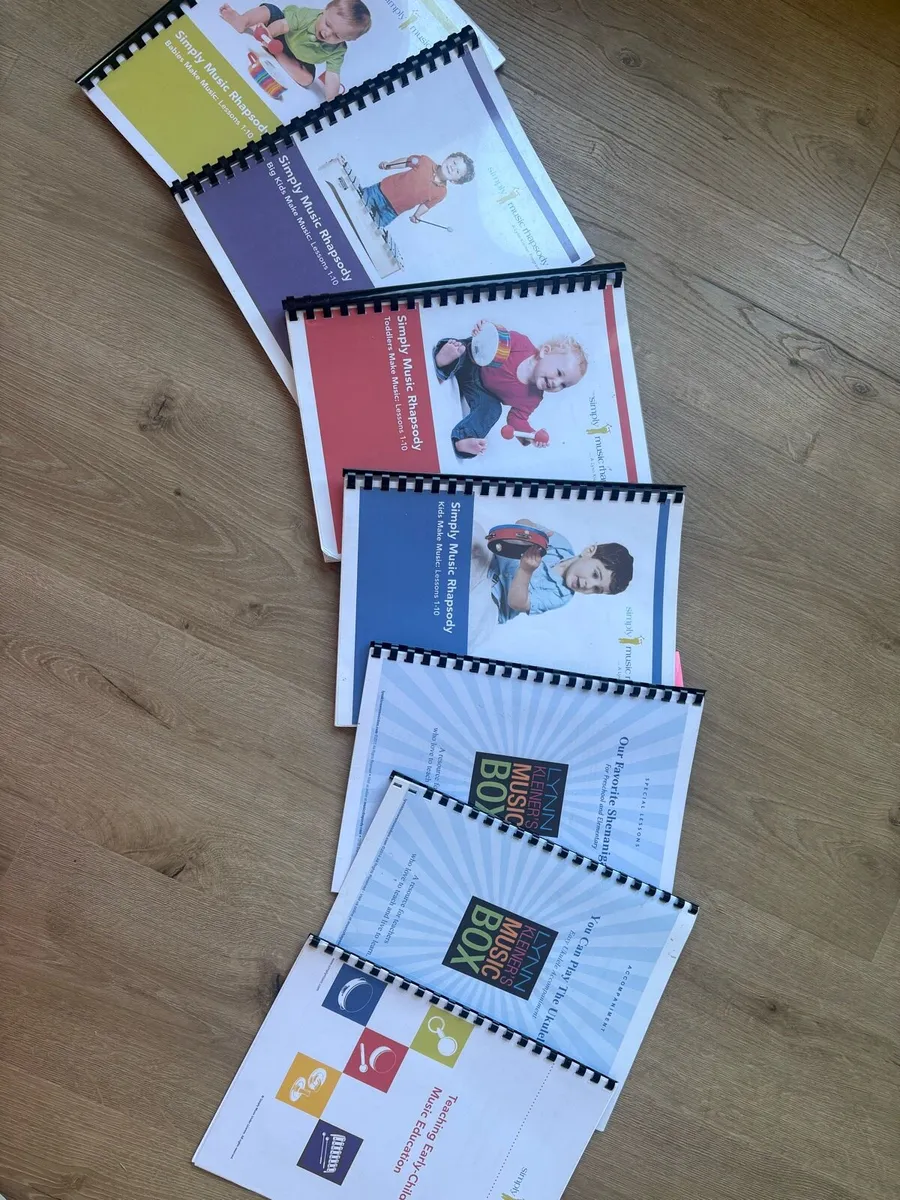 Lynn Kleiner 40” Gathering Drum + Books - Image 3