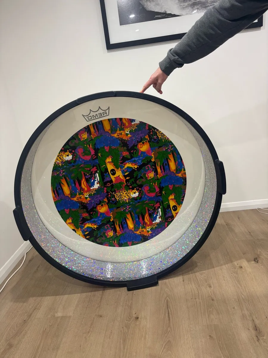 Lynn Kleiner 40” Gathering Drum + Books - Image 4