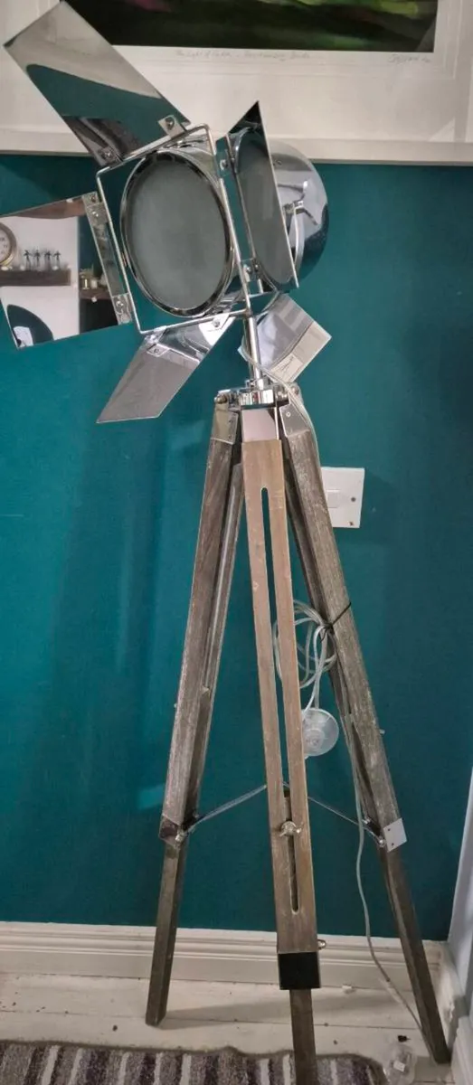 Floor standing light, brand new, never used - Image 2