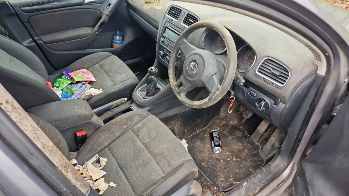 2011 Mk6 Golf Breaking. - Image 2