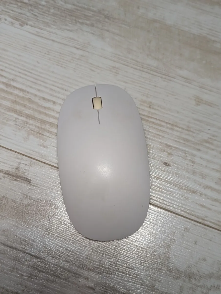 All-in-one PC - Image 4