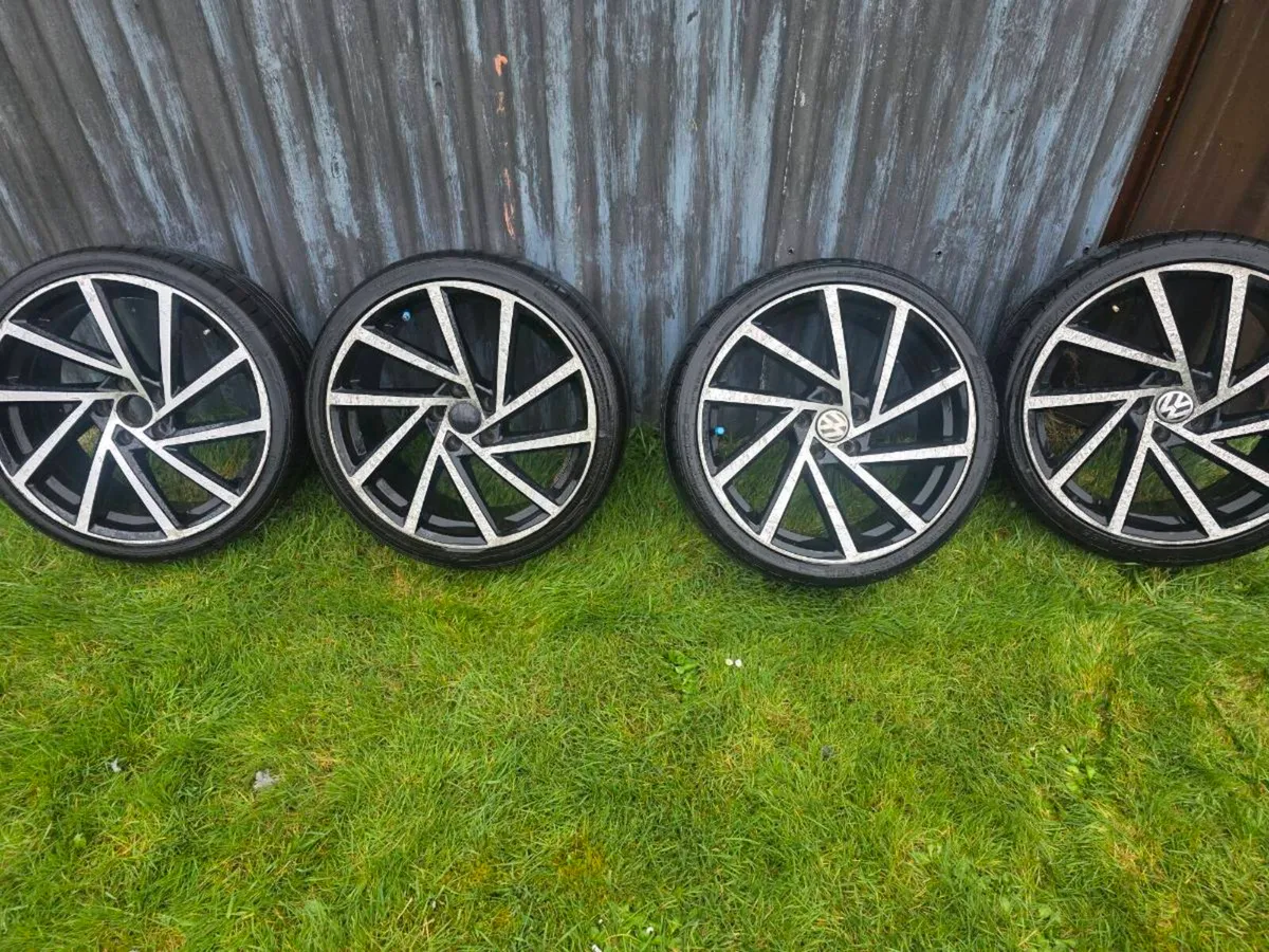 Alloy wheels - Image 1