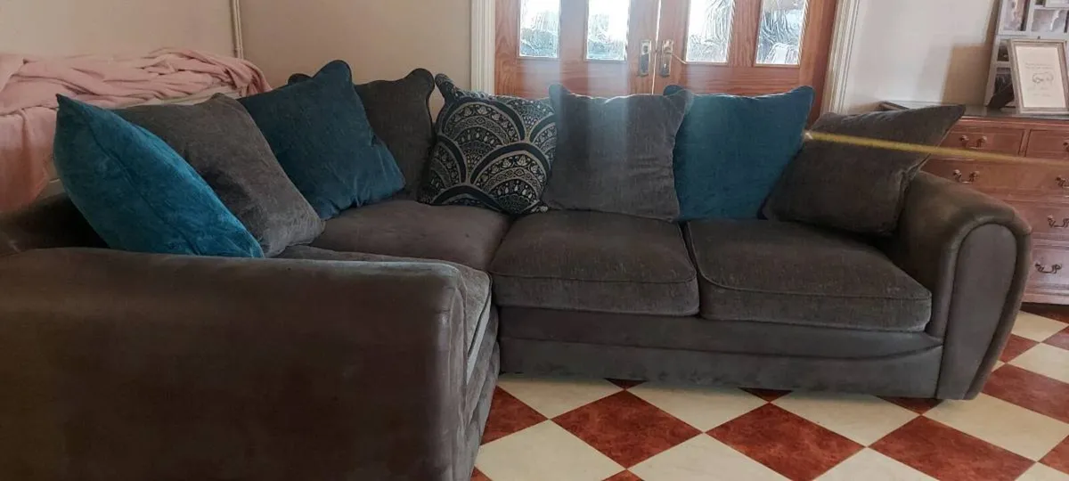 Couch - Image 1