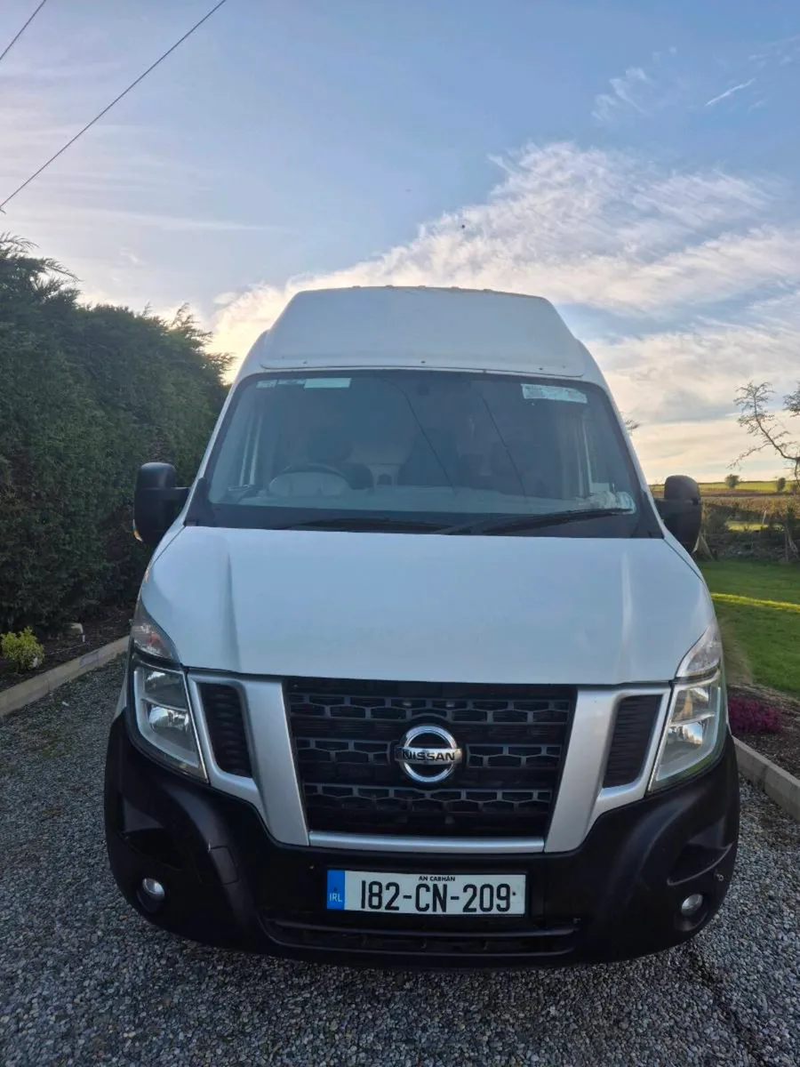 Nissan nv400 twin wheel - Image 2