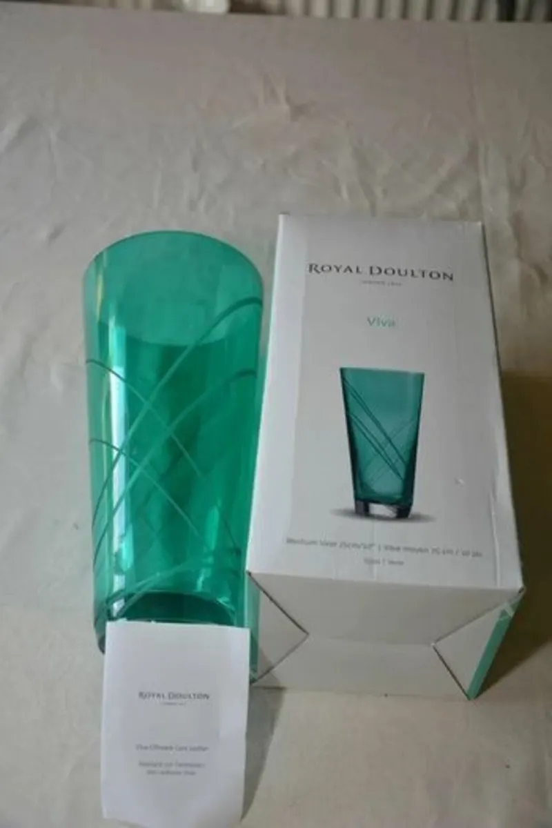 Royal Doulton Viva vase - Image 3