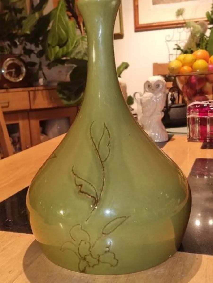 Destinos Portugal. vase - Image 1