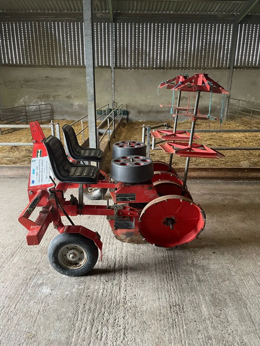 Vegetable planter - Image 1