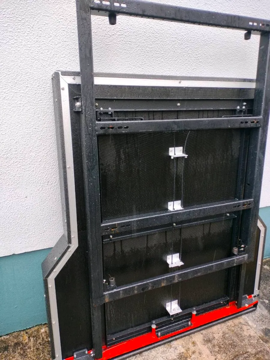 Carry boy slide out tray - Image 2