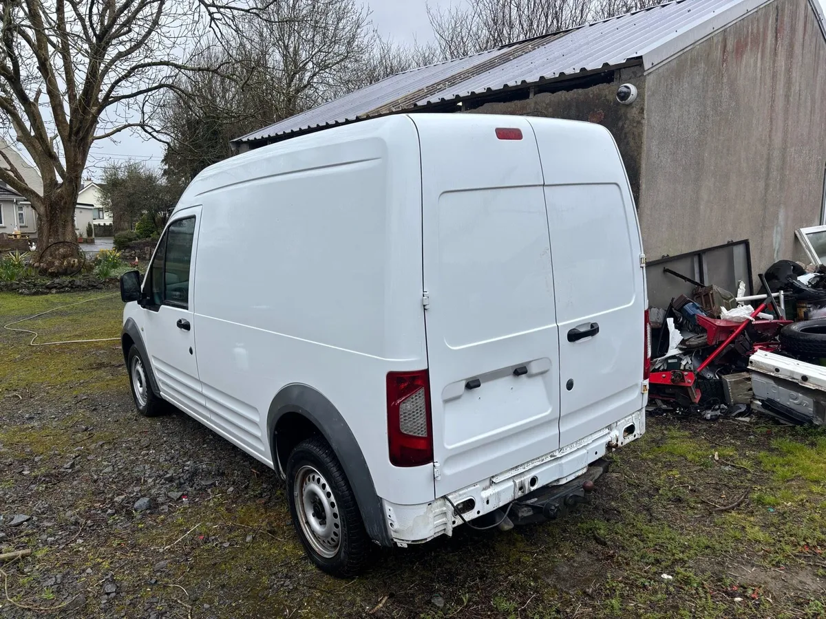 Ford Transit Connect 110 T230 LHD - Image 2