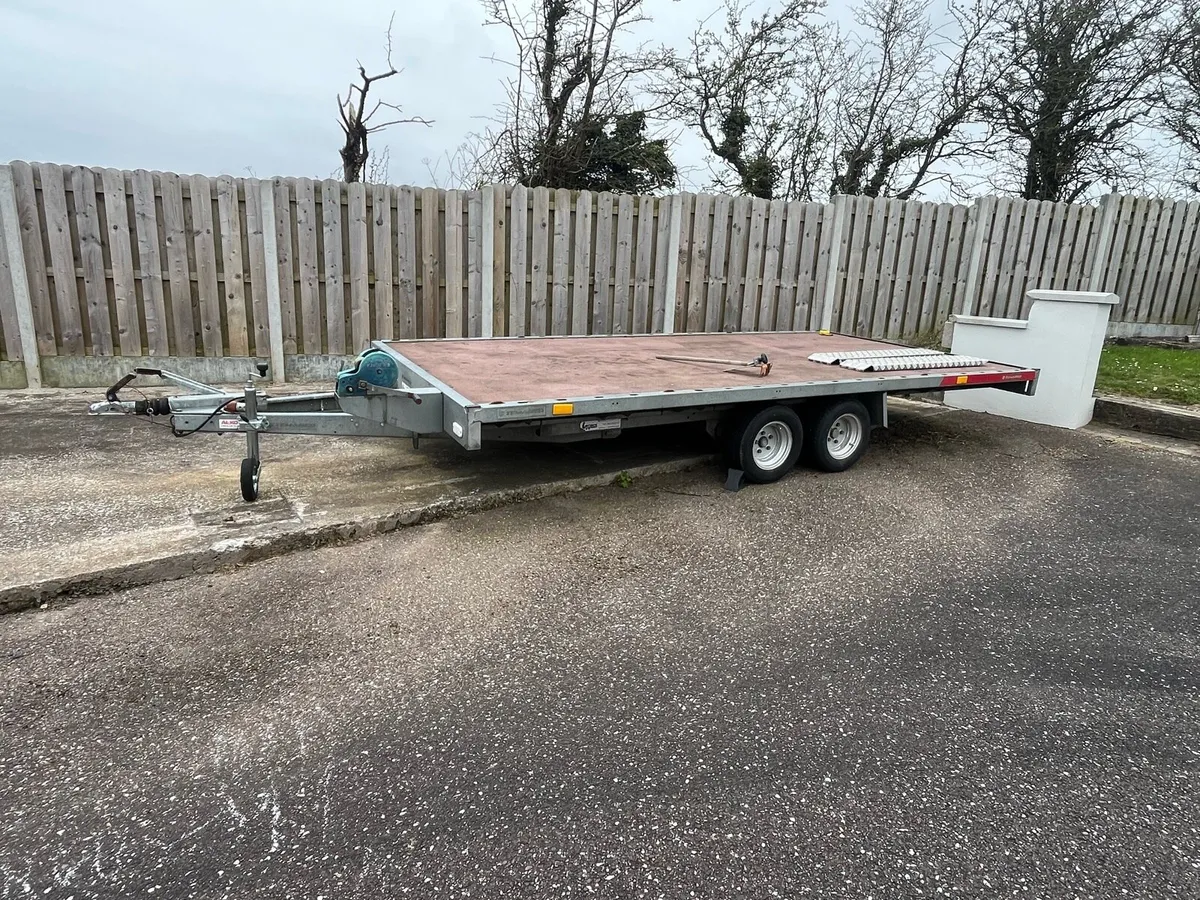 Car Transporter - Image 1