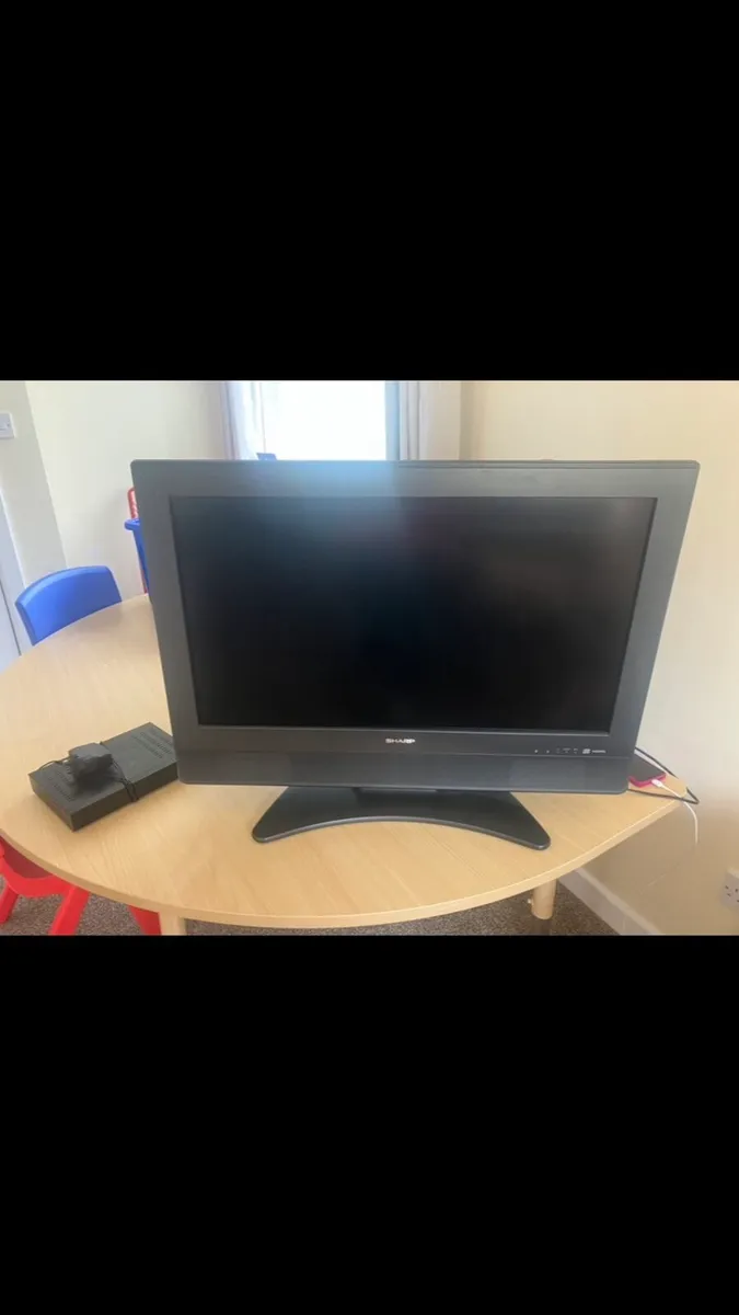 Television and saorview box - Image 1