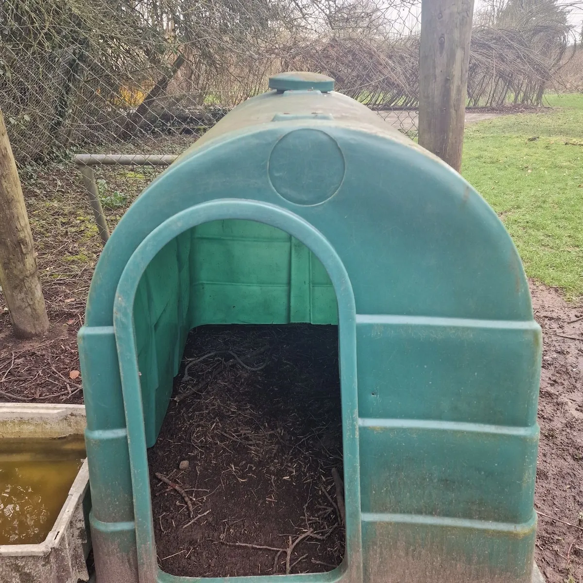 Jfc calf hutch - Image 2