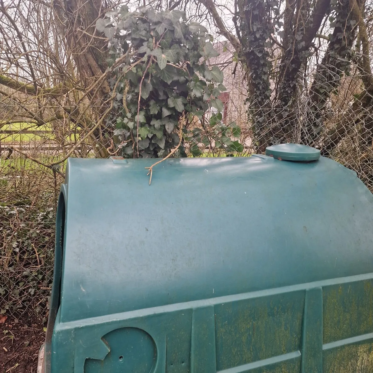 Jfc calf hutch - Image 3