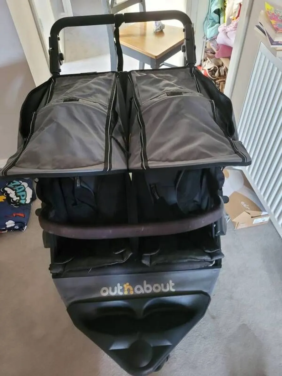 out n'about double buggy - great condition - Image 2