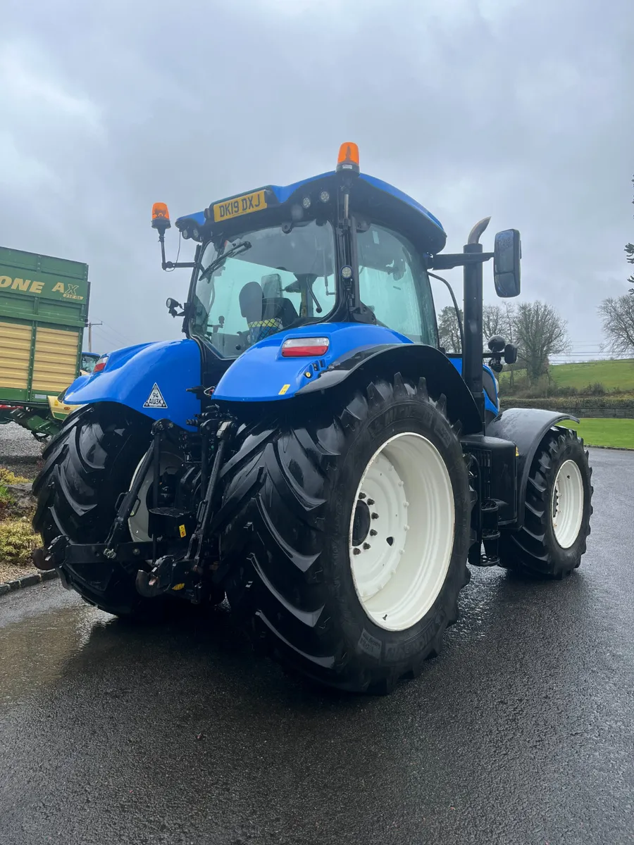 New Holland T7.230 - Image 4