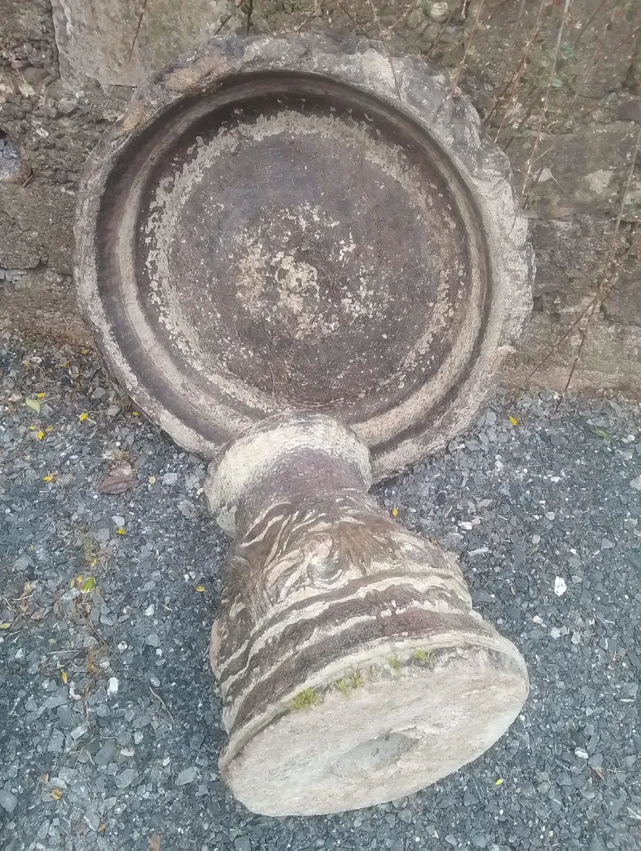 Garden Statue - Image 2