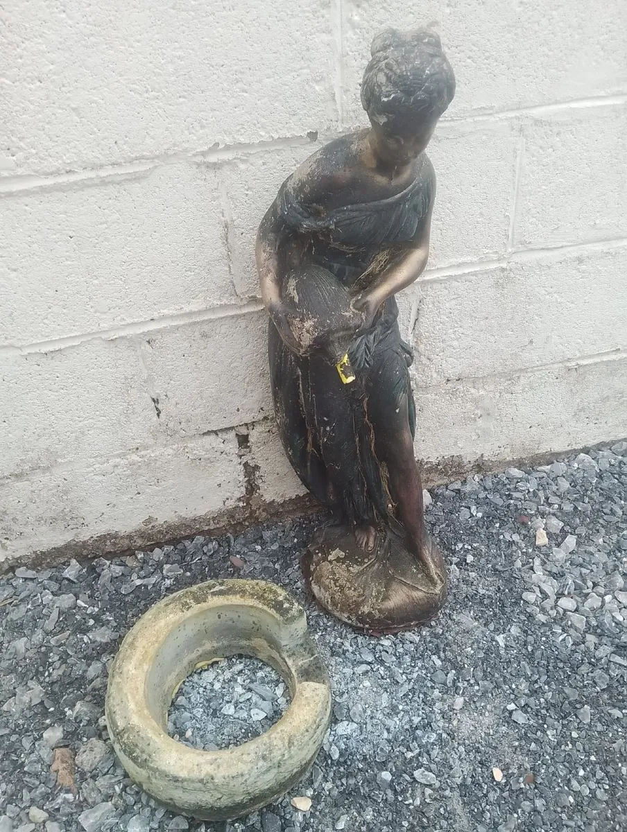 Garden Statue - Image 1