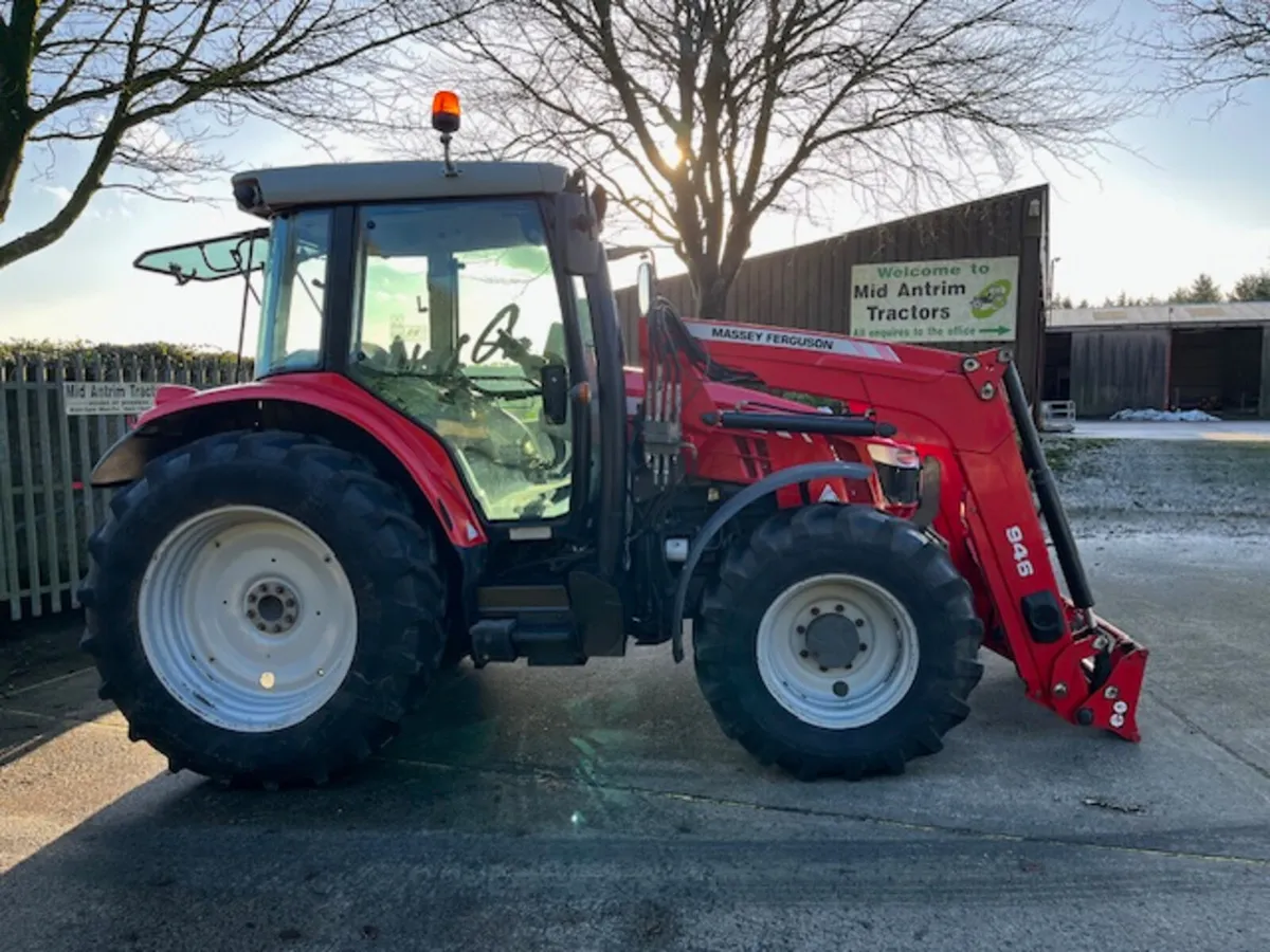 2014 Massey Ferguson 5612 Dyna-4 c/w 946 Loader - Image 1