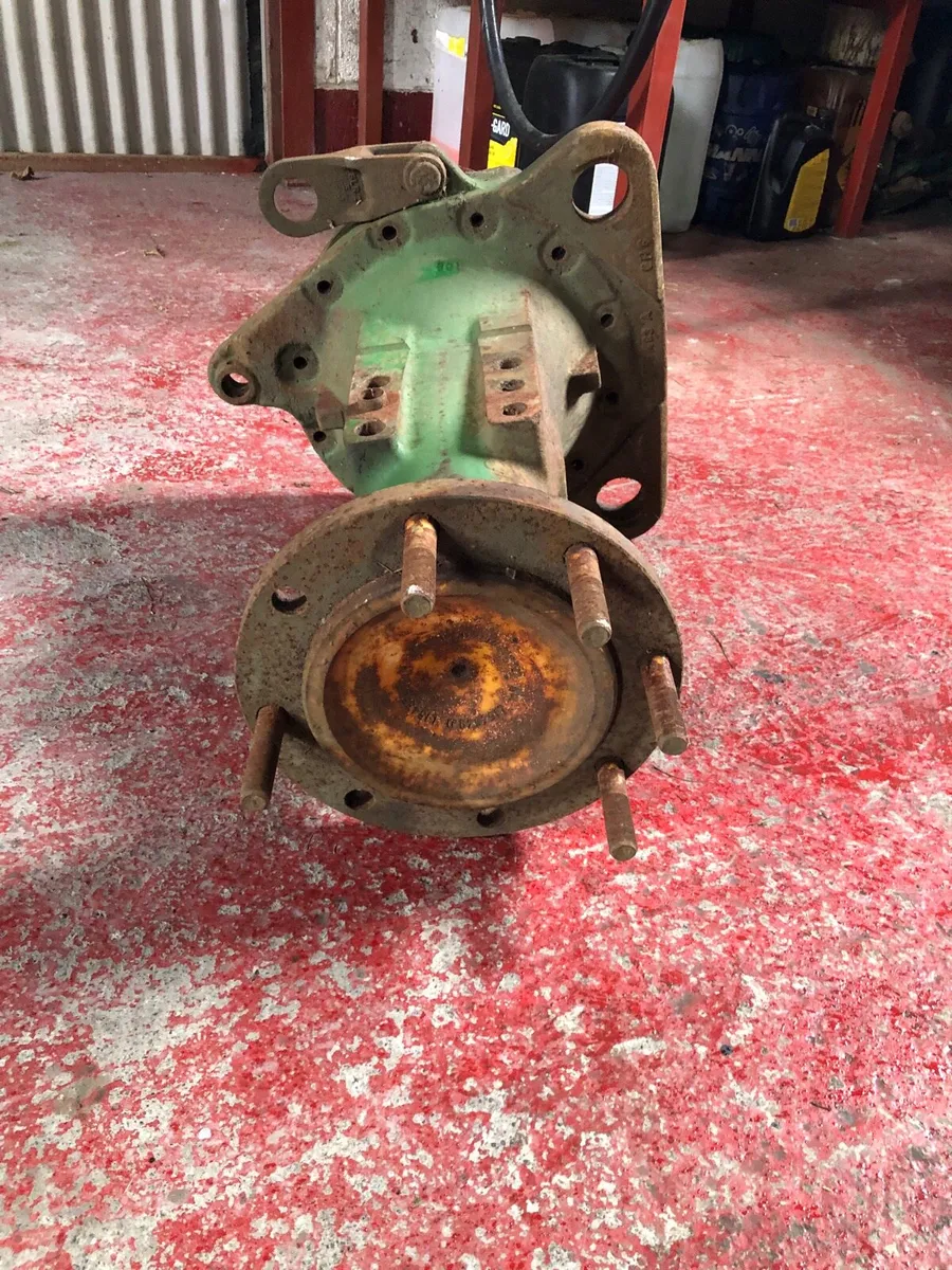 JOHN DEERE - Image 1