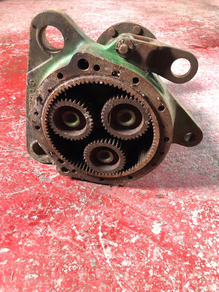 JOHN DEERE - Image 4