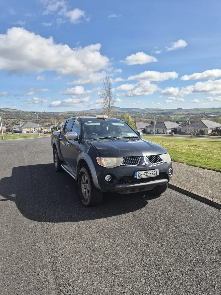 2008 Mitsubishi l200 - Image 1
