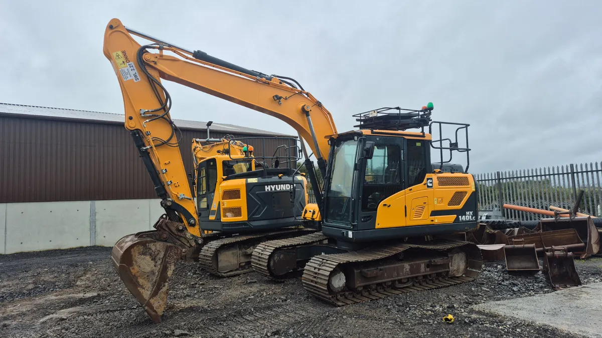 2021 Hyundi HX140LC - Image 1