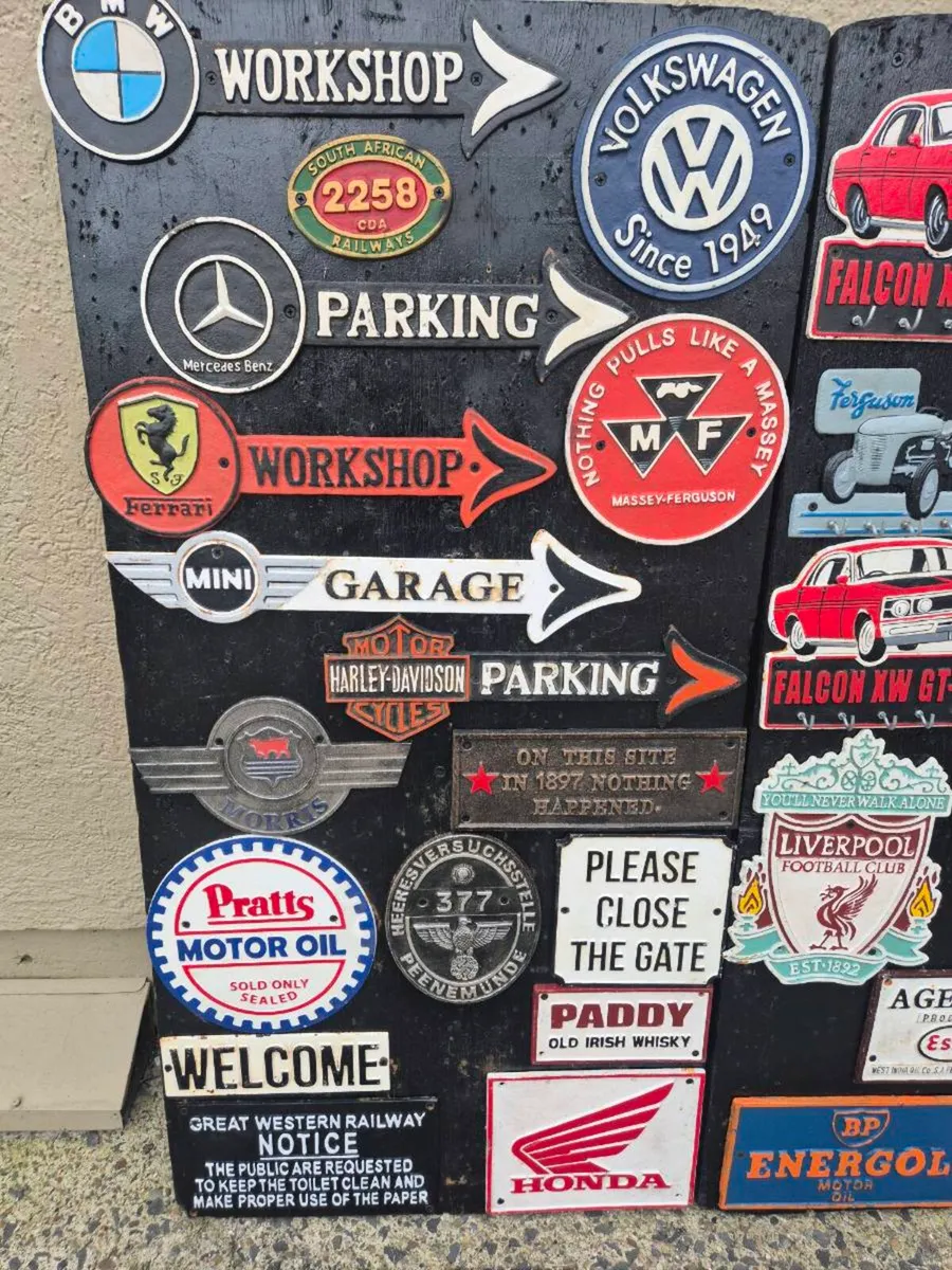 Cast iron  sign - Image 3