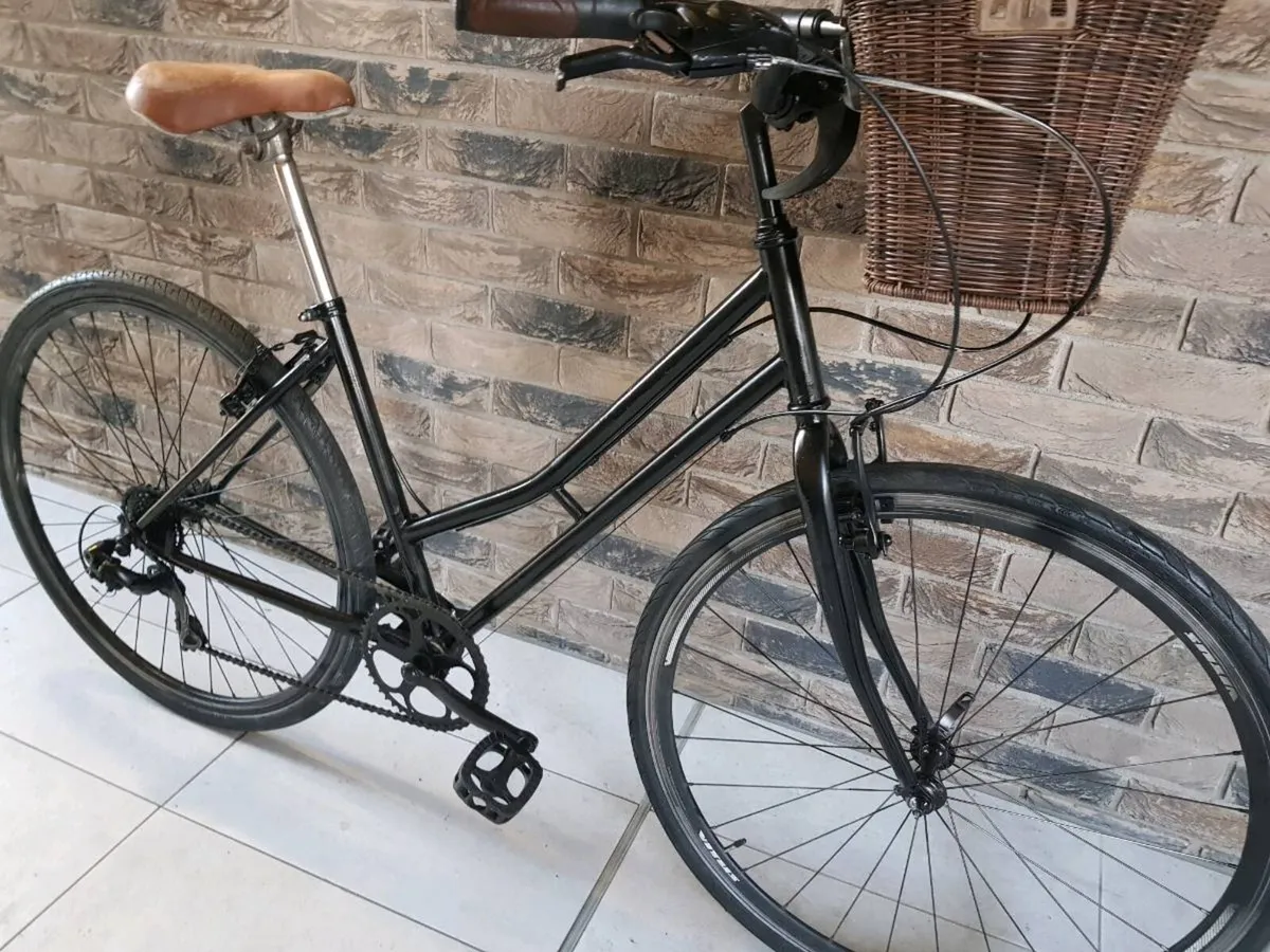 Ladies retro bike - Image 4