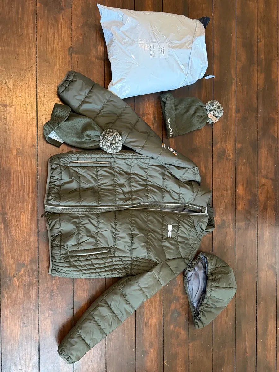 New Sparco Suit/6x3 Pull-Up/Ground sheet - Image 3