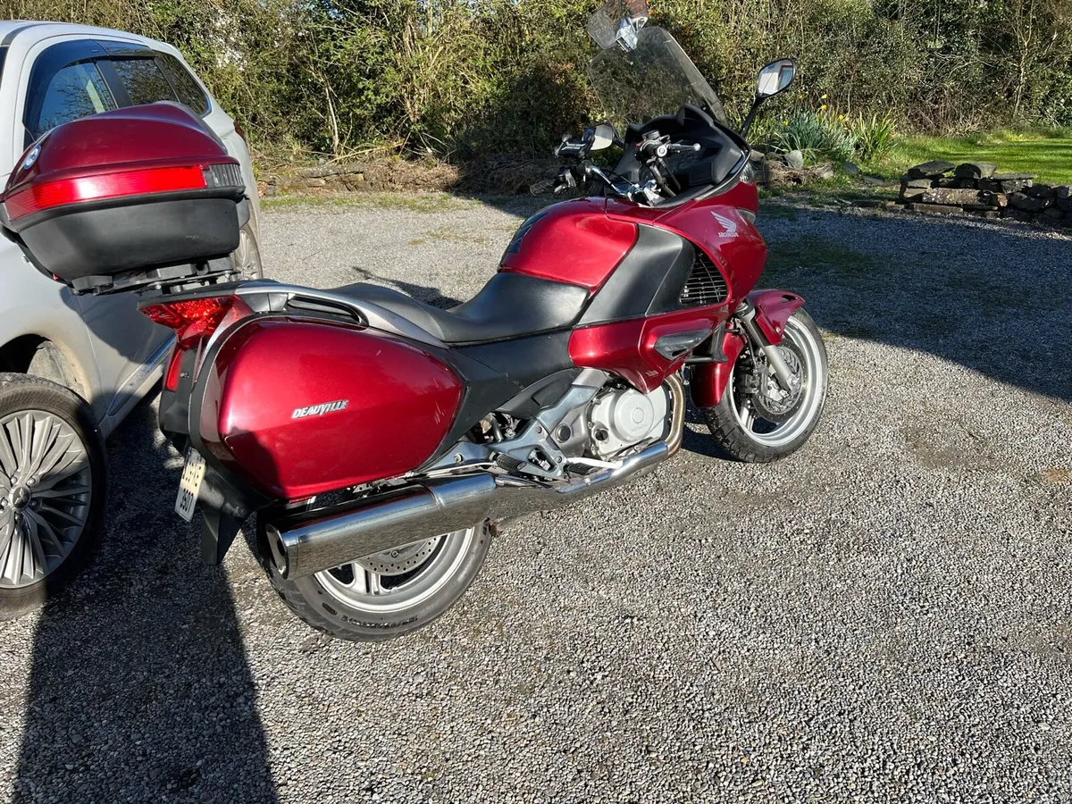 Honda Deauville NT700 - Image 2