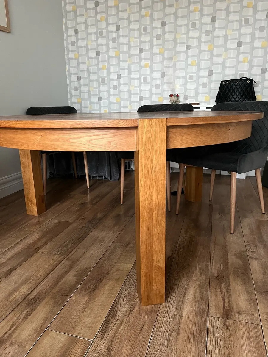 Solid Oak Table - Image 2