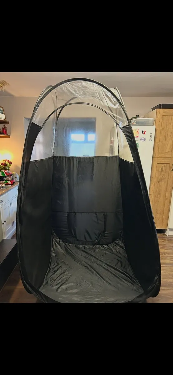 Tan tent and tan machine - Image 3