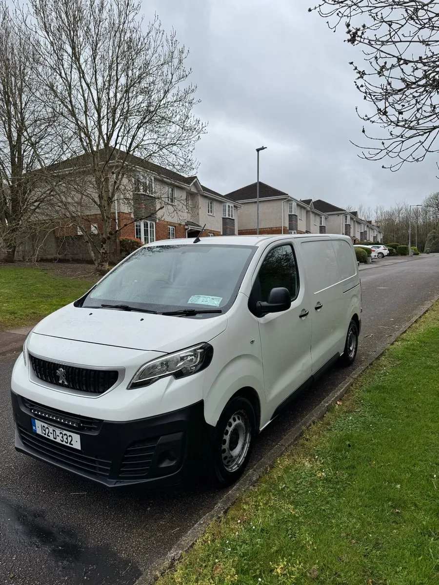 2019 Peugeot Expert van low km’s - Image 3