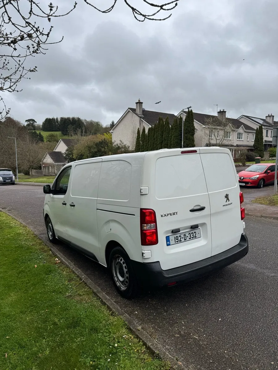 2019 Peugeot Expert van low km’s - Image 4