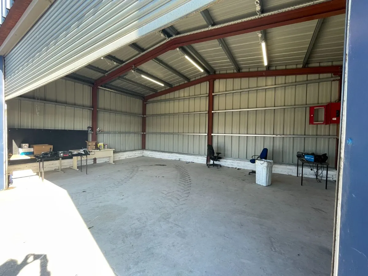 Workshop/Storage for rent - Image 1