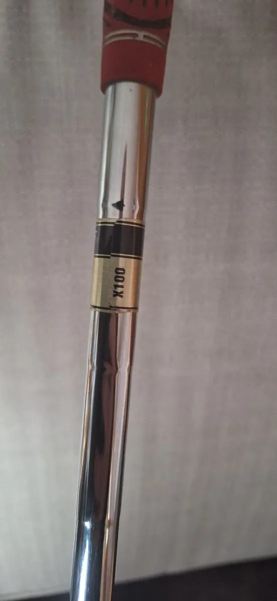 Left hand Titleist 695MB golf clubs - Image 3