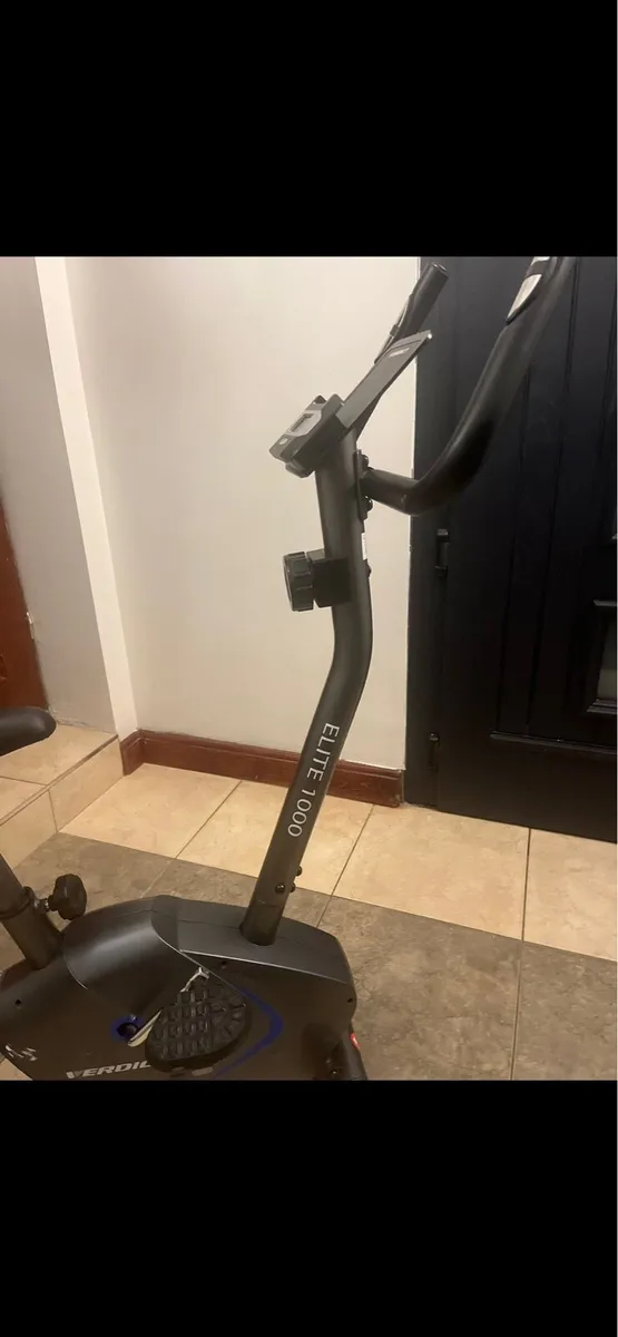 Exercise bike - Image 4