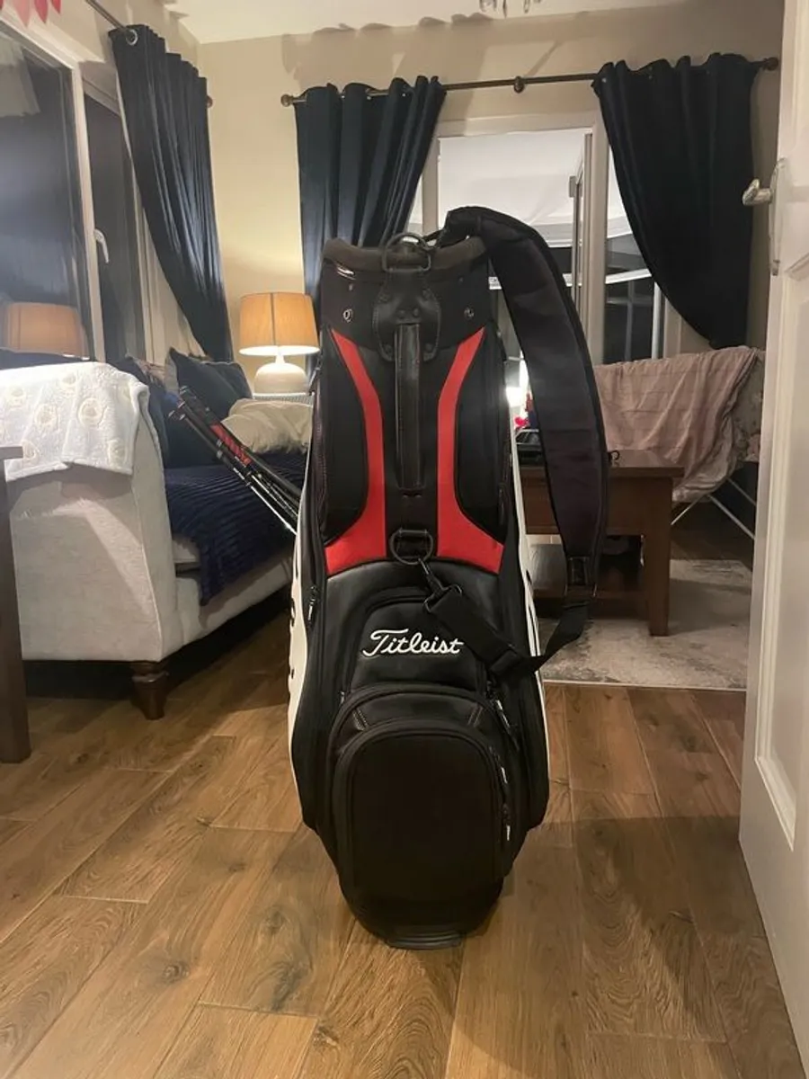 Titleist midsize Tour Bag - Image 4