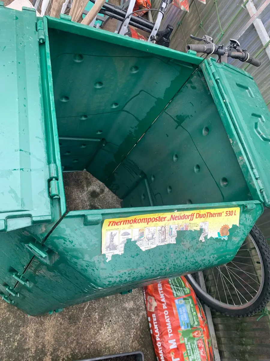 Composter - Image 1
